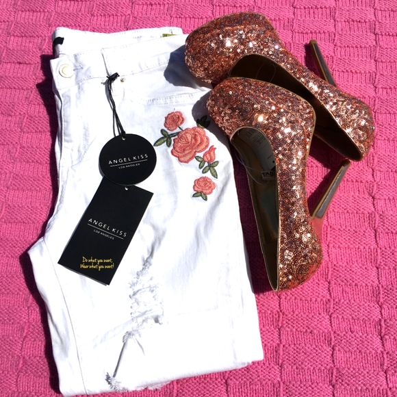 Angel Kiss Skinny Mid Rise White Rose Jeans Sz 11 - Picture 2 of 15